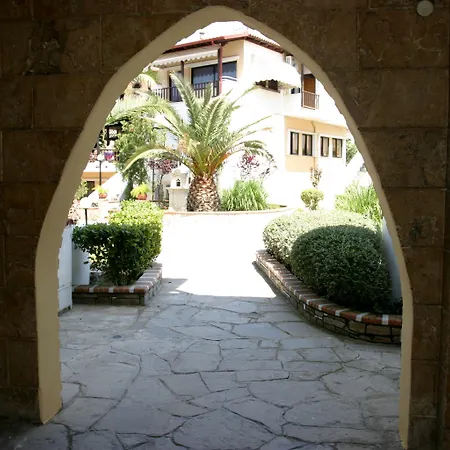 Ioli Village Aparthotel