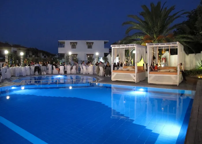 Ioli Village Aparthotel 3*