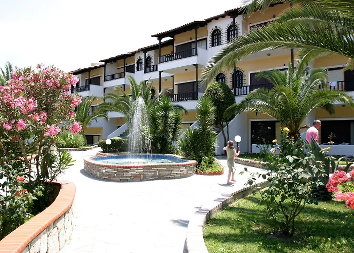 Aparthotel Ioli Village