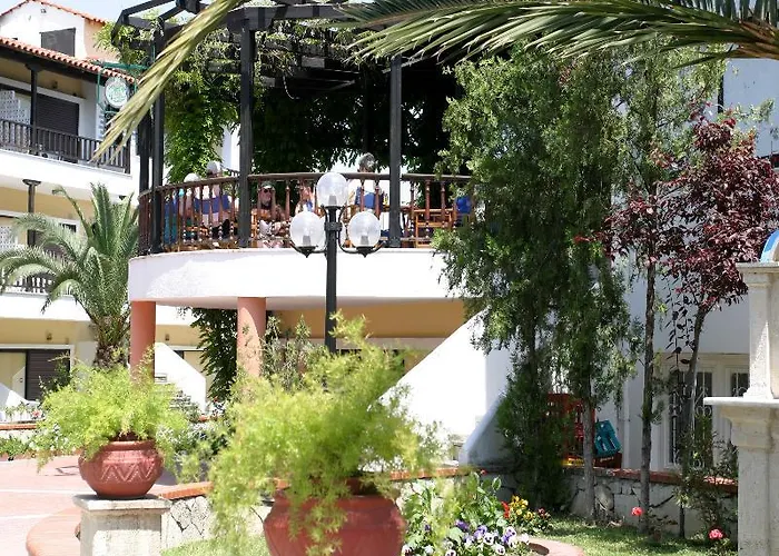 Ioli Village