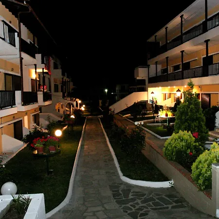Ioli Village Апарт-отель