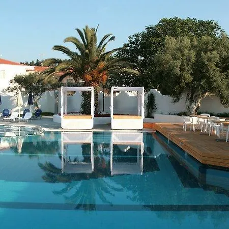 Ioli Village Апарт-отель 3*