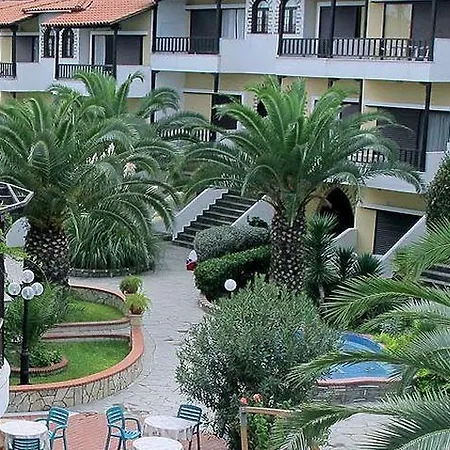Ioli Village Апарт-отель