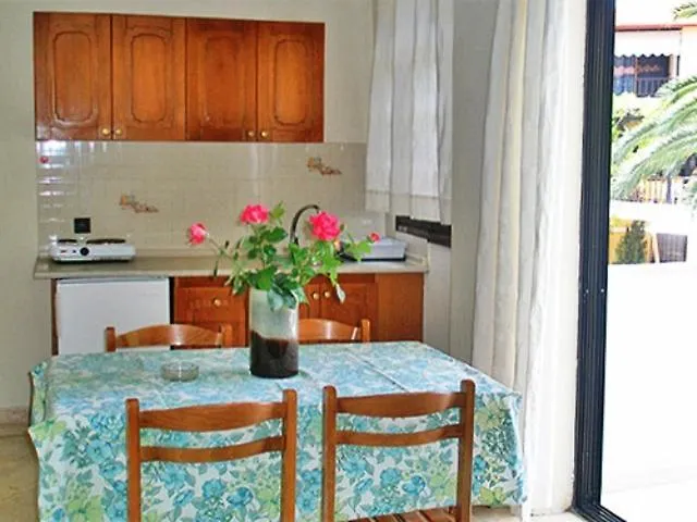 Aparthotel Ioli Village Chalkidiki
