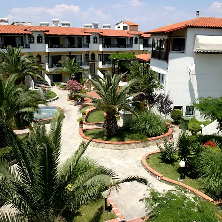Ioli Village Pefkochori