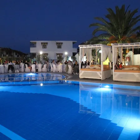 Ioli Village Aparthotel 3*