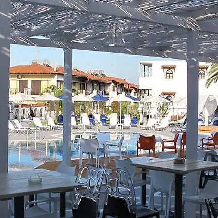 Ioli Village Ξενοδοχείο με διαμερίσματα Χαλκιδική