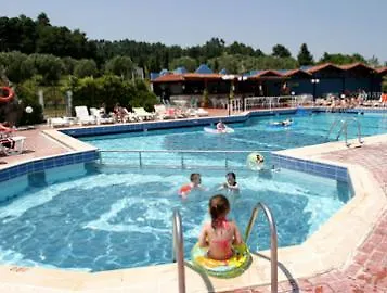 Aparthotel Ioli Village 3*