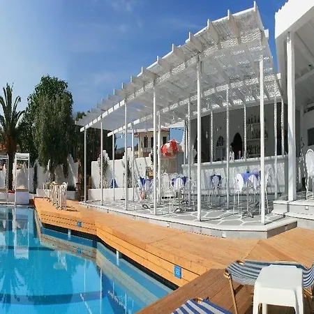 Aparthotel Ioli Village